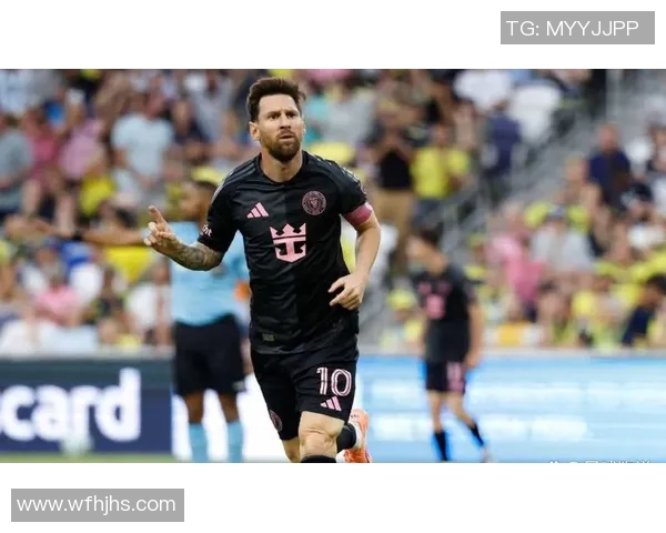 胡子多的足球明星们如何用独特风格征服赛场与球迷的心