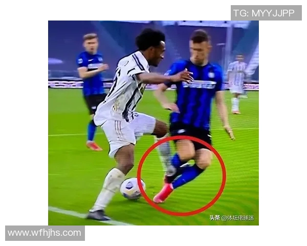 足球明星与裁判幽默互动引发全场欢笑瞬间回顾